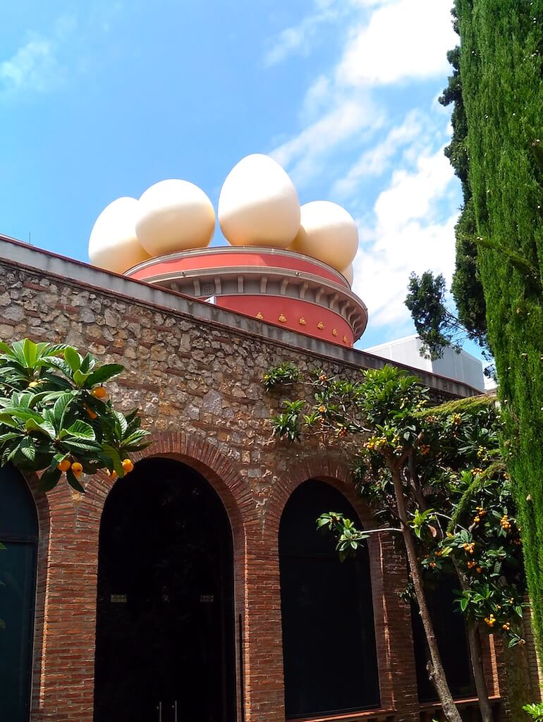 Une journée à Figueras en train : musée Dali, activités, hotels, restautants