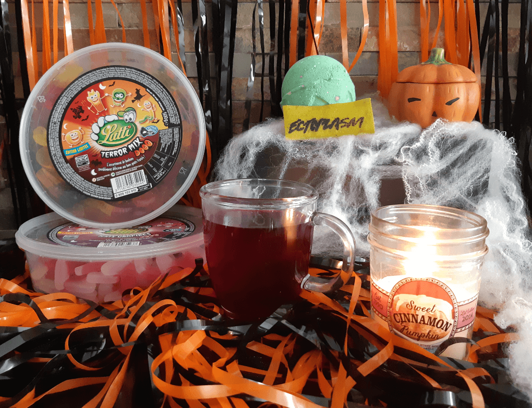 selection bougie the bonbons bain lush halloween