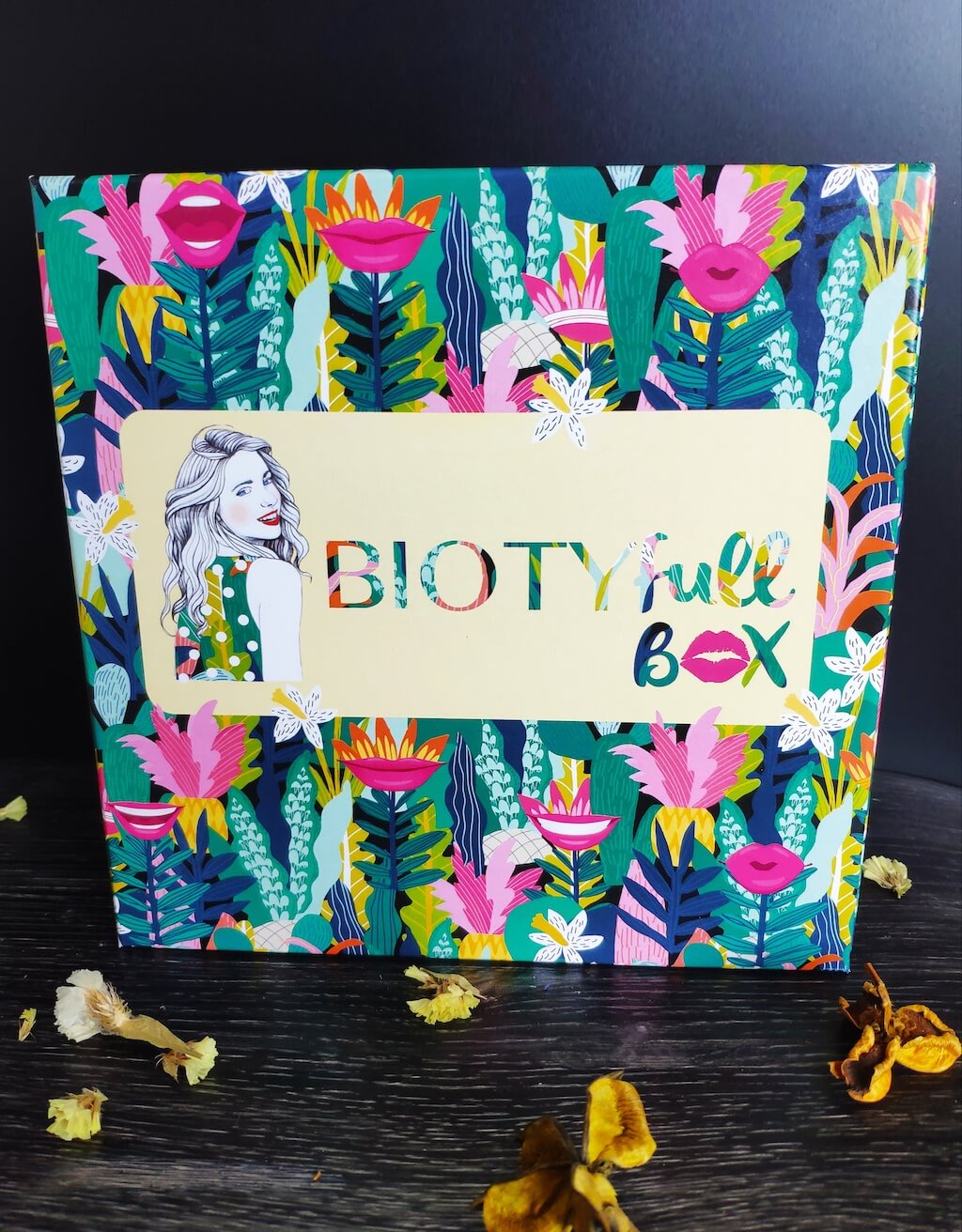 biotyfull-box-sourire-septembre-2019-avis-contenu-spoiler