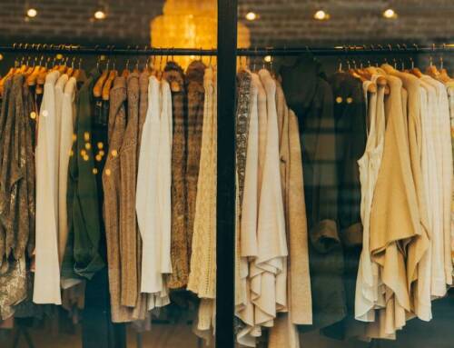 Les Essentiels de la Garde-Robe d’Hiver : 5 Idées de Looks Chauds et Tendance