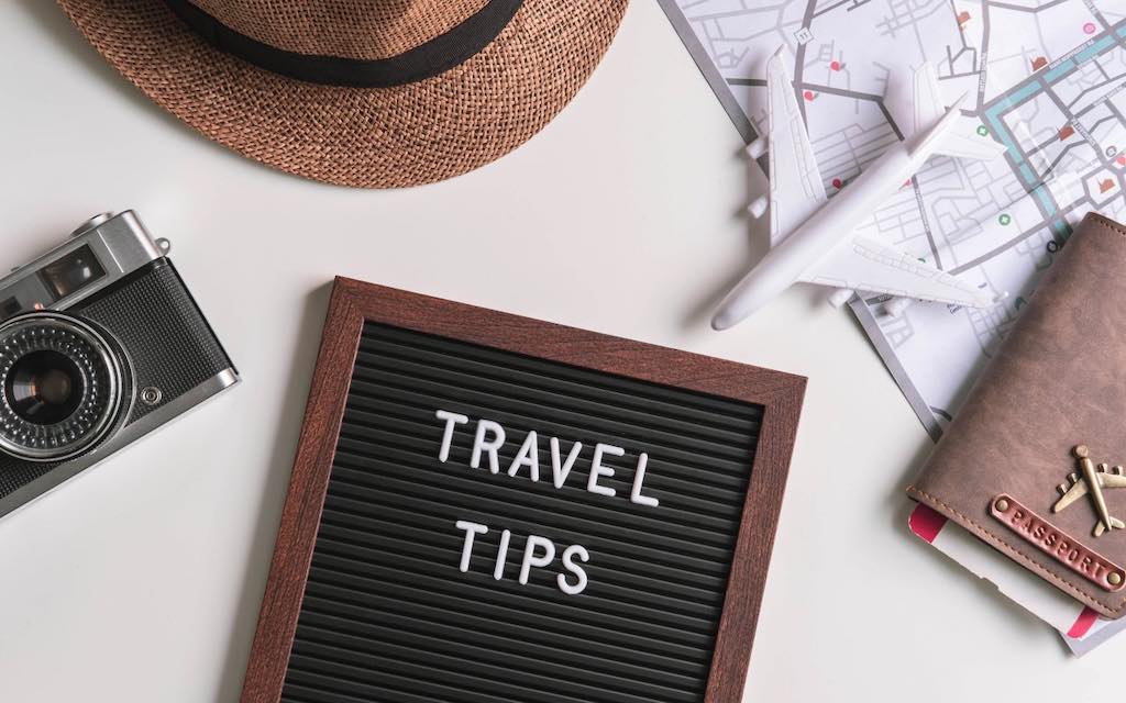 Voyager moins cher en famille : 5 conseils pratiques, trucs, astuces et bons plans pour voyager sans se ruiner !